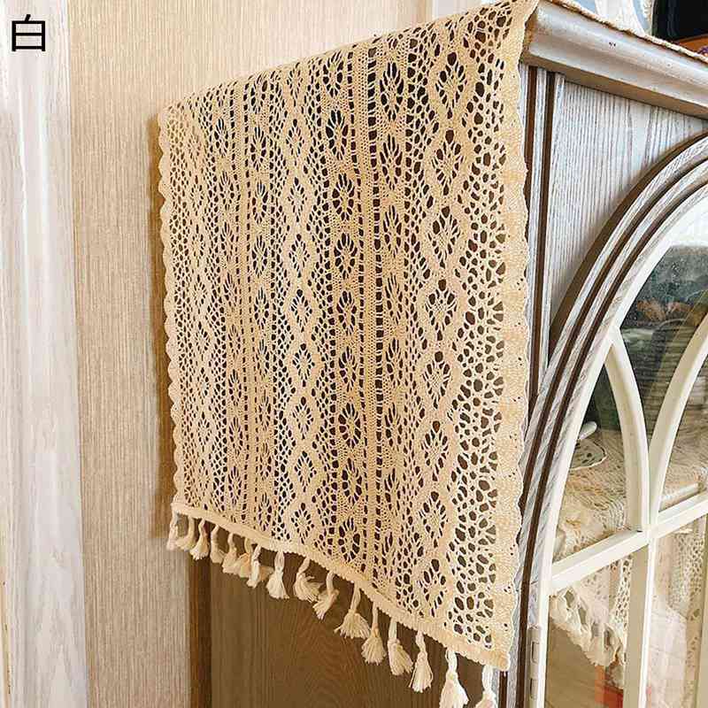 テーブルランナー レース編み タッセル付き レース縁取り コットン 欧風レース 透かし センターテーブル 姫系 エレガント ins風 可愛い 家具カバー 食卓カバー 装飾品 新年 飾り 店舗 飲み屋