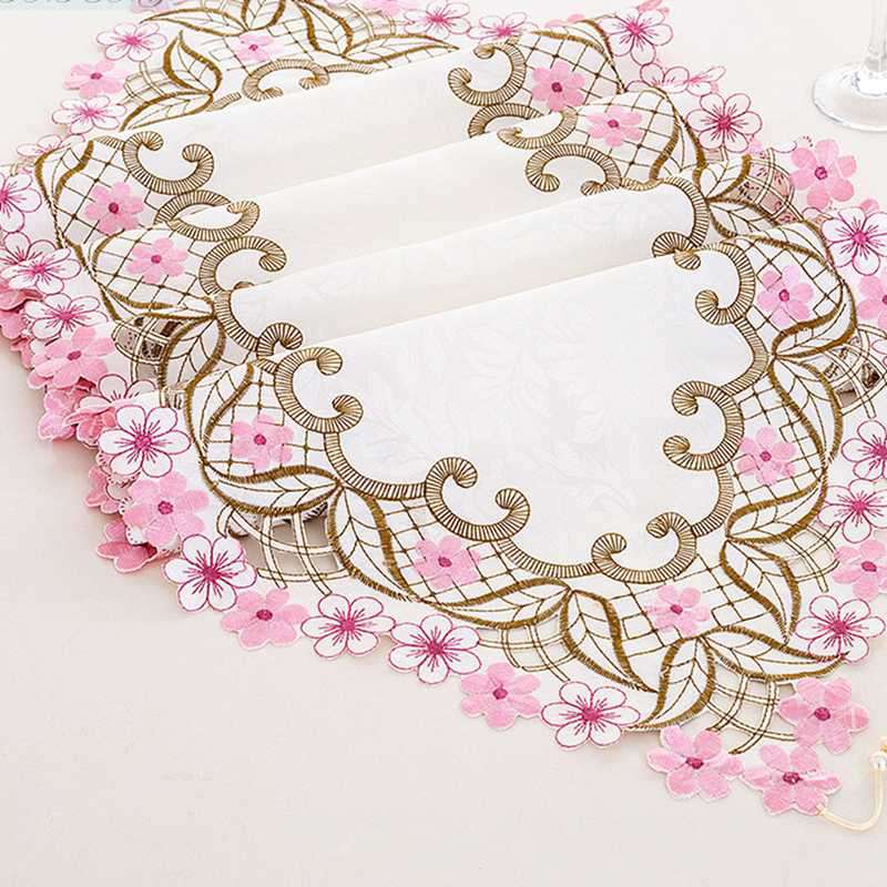 花柄テーブルランナー コーヒーテーブルクロス ピンク 優雅 上品 装飾 テレビキャビネットマット 家具カバー リビング おもてなし 良い手触り 滑り止め 結婚式 クリスマス ギフト 雰囲気アップ 洗える