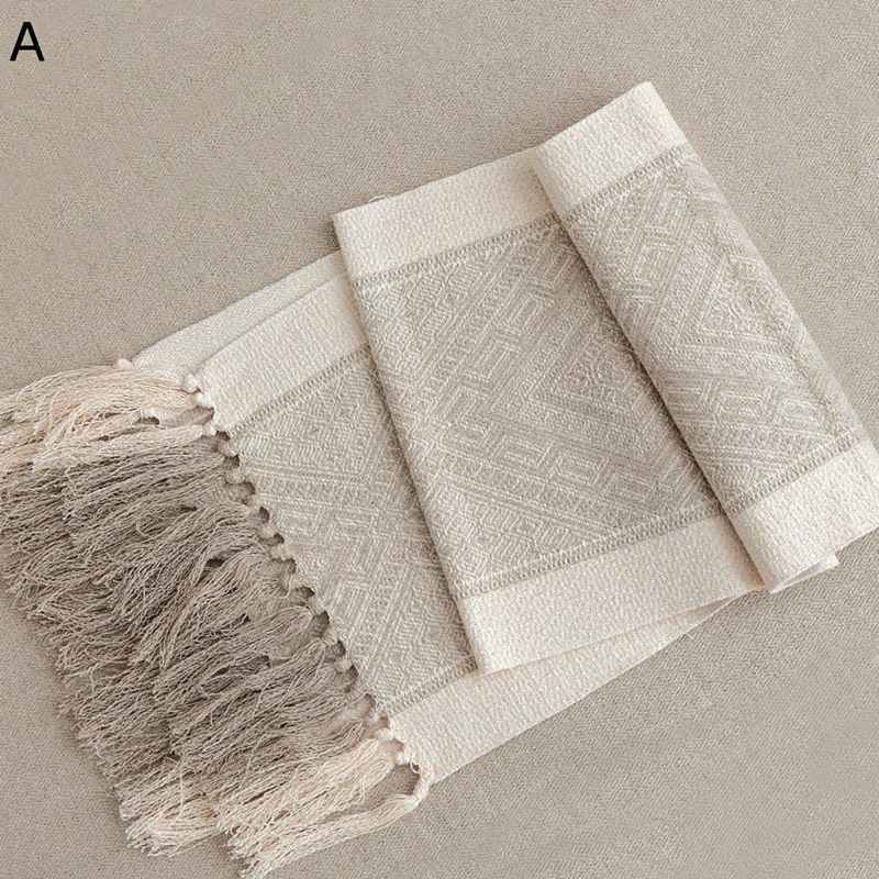 綿 テーブルランナー テーブルセンタークロス タッセル付き 簡約 インテリア おもてなし 良い手触り 防汚断熱 滑り止め 防塵 キッチンとリビングルーム 食卓飾り 家庭用 レストラン お店 和室 家具カバー