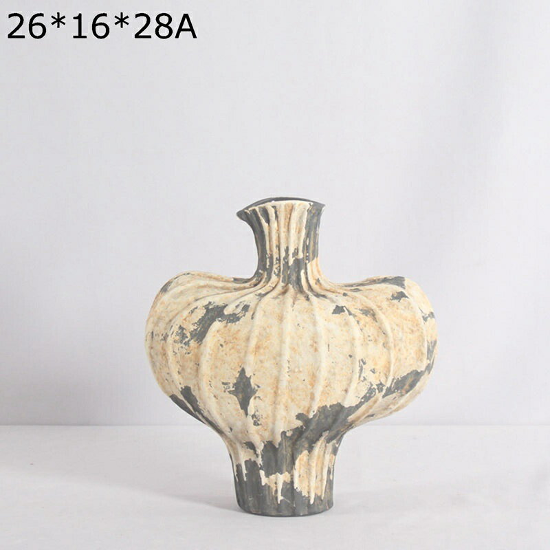 陶器花器 ハート形 フランス風 錆風 一輪挿し 不規則 ヴィンテージ 復古 ビンテージ調 おもしろ シンプル花器 磁器花器 陶器花瓶 フラワーアレンジメント用花器 装飾 和室装飾 飾りアイテム 室内装飾