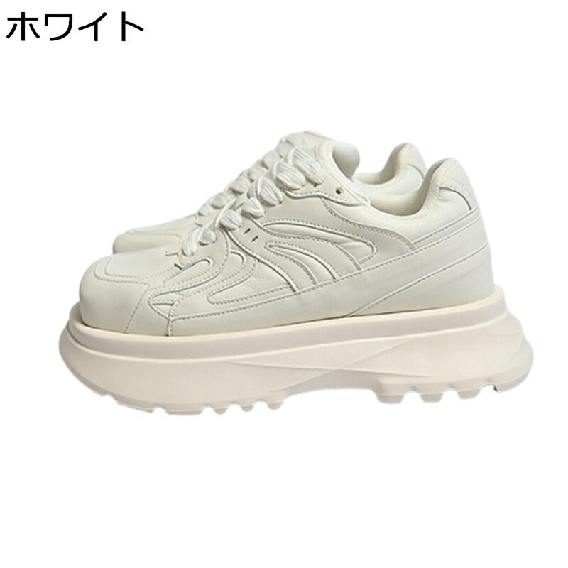 　　　 ◆◇◆人気の秘密◆◇◆ 【合わせやすい】珍しいスクエアトゥのデザイン、何にでも合わせやすい色とトレンド感抜群のシューズを手にしておけば、今年大活躍すること間違いなし。場所や季節問わずカジュアルにも綺麗めにも合わせやすいベーシックなデ...