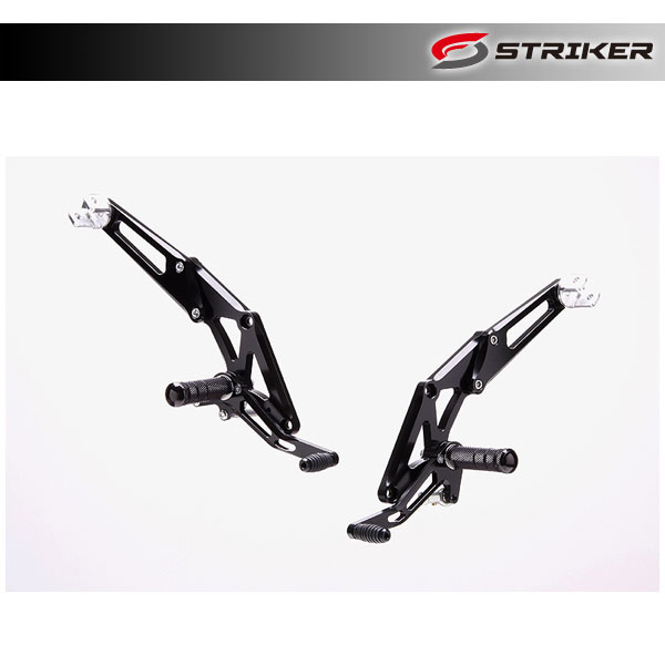 STRIKER（ストライカー） スペシャル ステップキット[ブラック] CB400SF/SB SS-AA235B