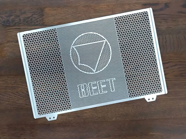 BEET MT-09/TRACER 9/XSR900 ラジエターガード 0621-Y56-00