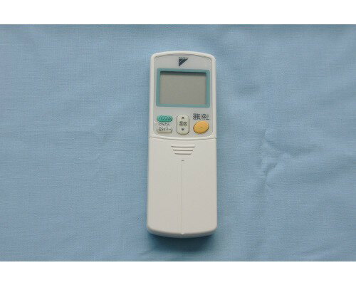 ダイキン DAIKIN エアコン用ワイヤレスリモコン 1779671 ARC432A39◇