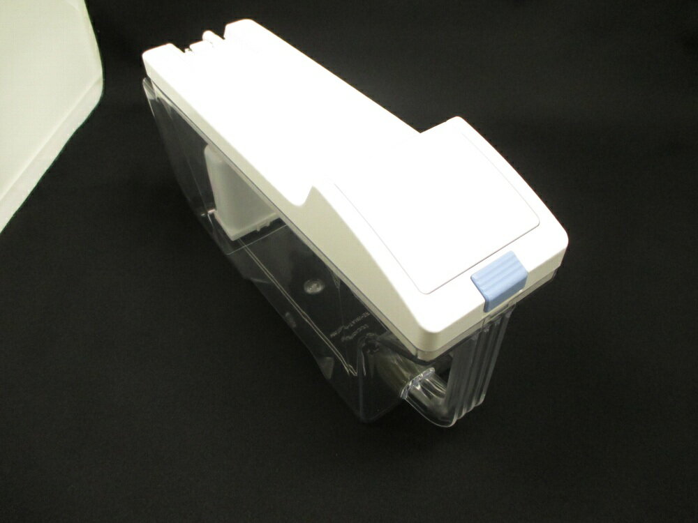 日立 HITACHI 冷蔵庫用タンククミ（キュウスイ）フィルターツキ R-SBS6200-083