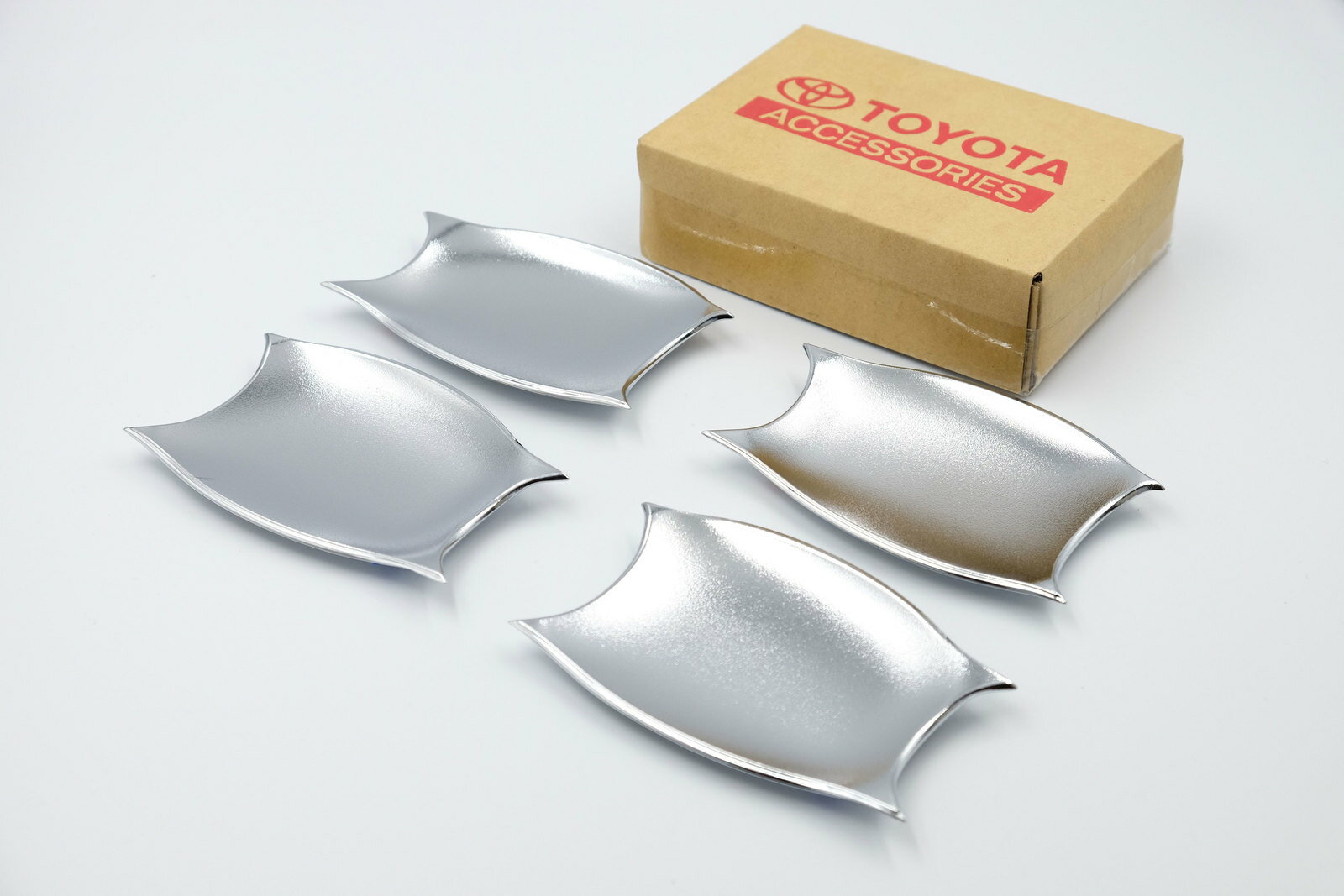 HILUX ハイラックス トヨタ 海外 純正 ドアハンドルカバー 輸出仕様 HILUX REVO GUN125 TOYOTA GENUINE PARTS