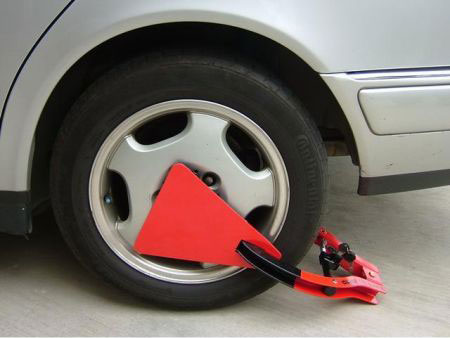 ★送料込★Winner International製 盗難防止 The Club Tire Claw XL Lug Nut Protector タイヤクローXL...