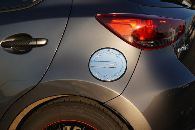オートエクゼ MAZDA2/デミオ DJ系 フューエルリッドカバー DJA1V3020