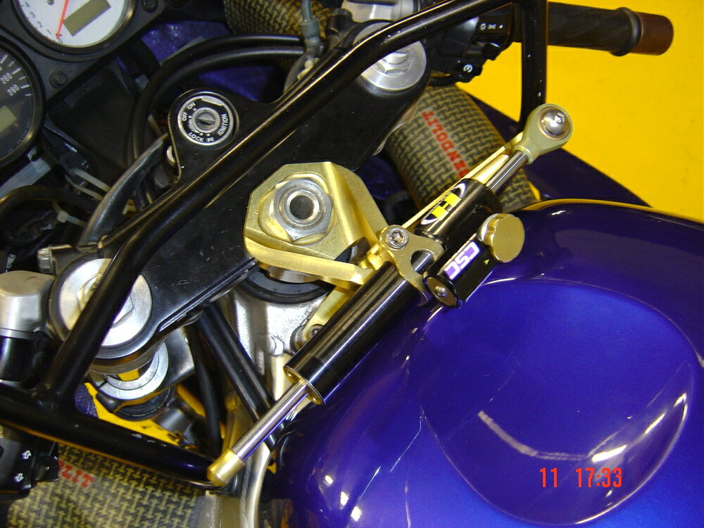 HYPERPRO GSX-R750 CNCステアリングダンパーステー 75mm/TYPE-1 ゴールド 22115002