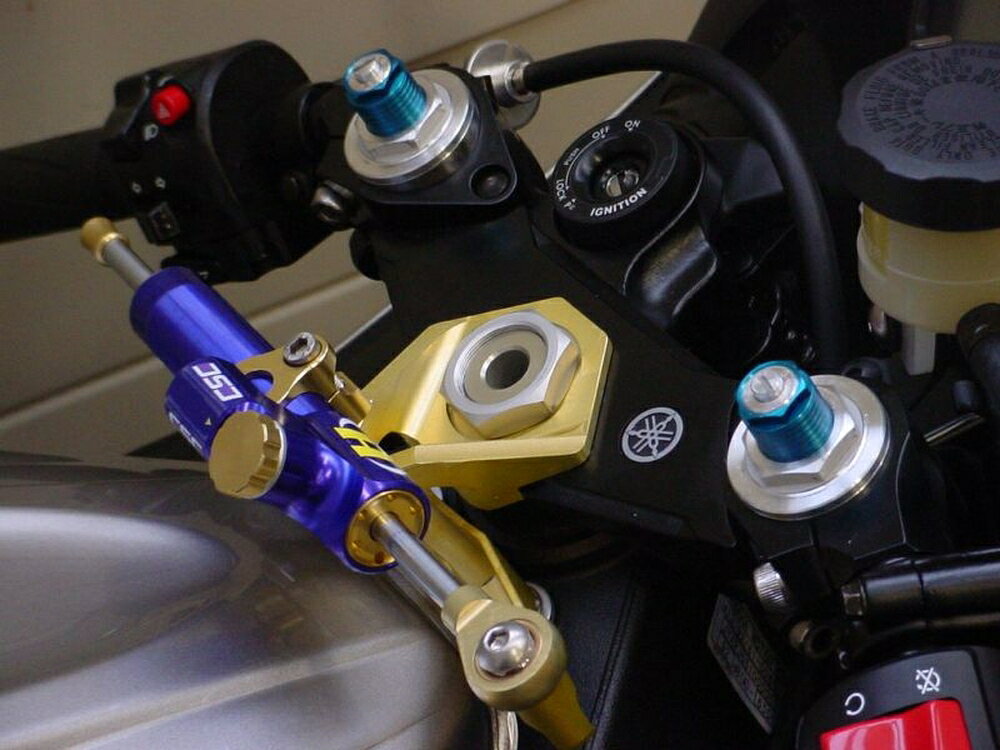 HYPERPRO YZF-R6 CNCステアリングダンパーステー 75mm/TYPE-3 ゴールド 22113027