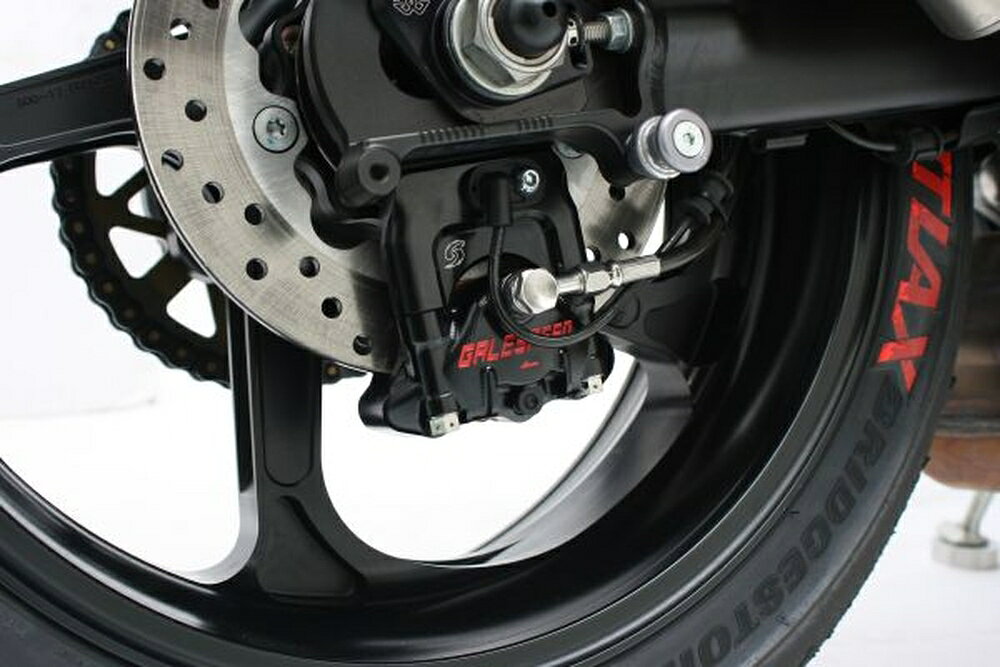 GALE SPEED YZF-R1/ABS YZF-R1M リア キャリパーサポート(純正スイングアーム用) 2...