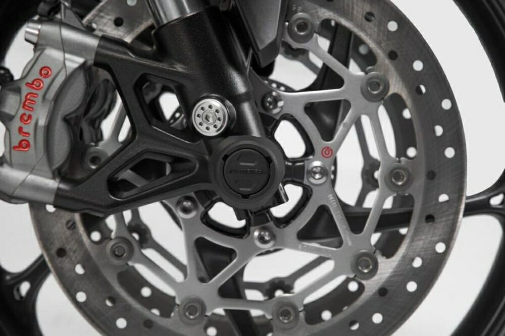 SW-MOTECH DAYTONA 675 STREET TRIPLE アクスルスライダーセット(フロント) STP111...