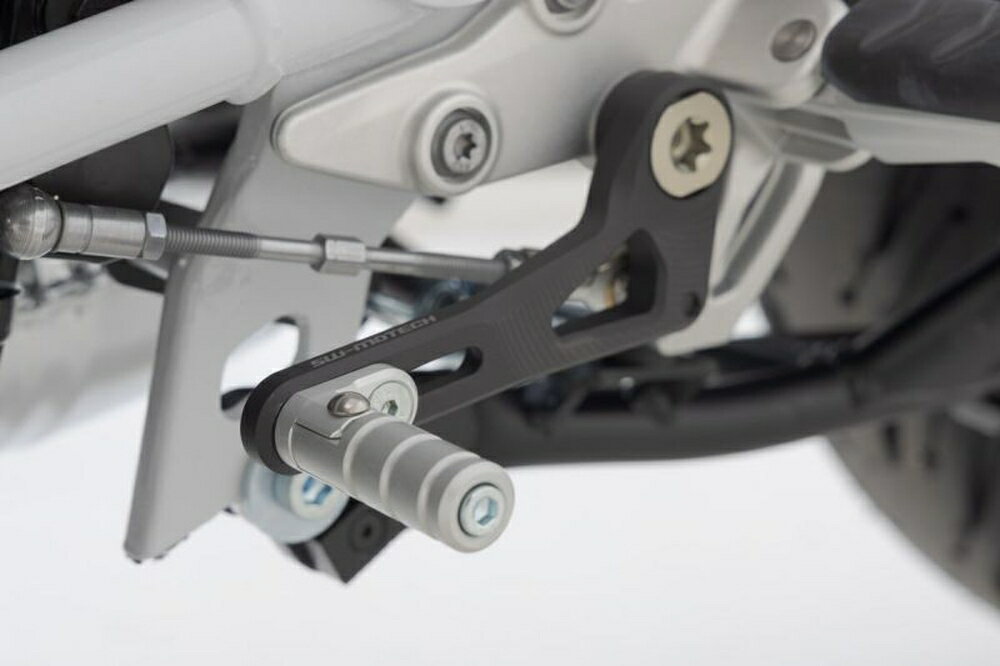 SW-MOTECH BMW R1250R BMW R1200R BMW R1200RS ギアレバー FSC0757310002