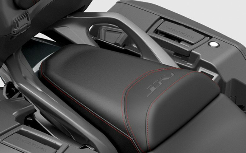 HONDA NT1100 コンフォートピリオンシート 08R73-MLF-E00ZA