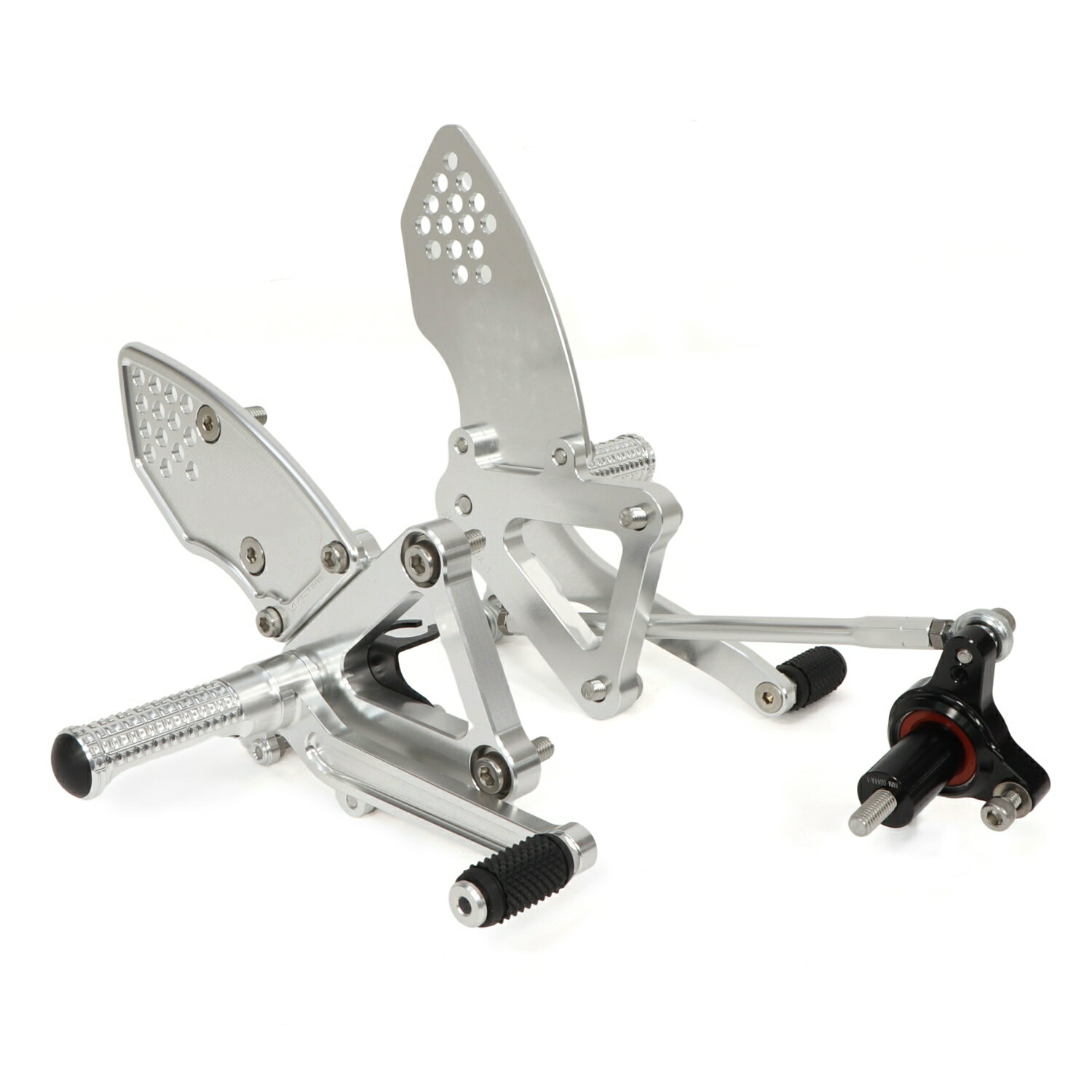 ACTIVE（アクティブ）　YAMAHA XSR900 バックステップ（シルバー） 17733001S