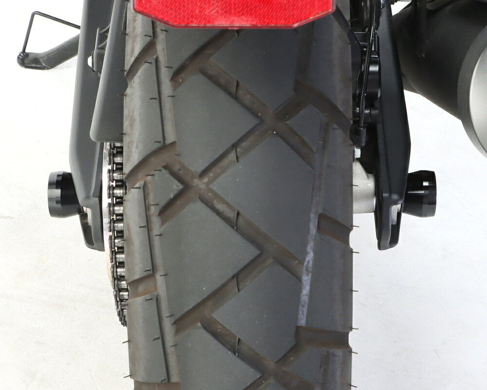 KITACO XSR125 BVF1 アクスルプロテクター ブラック 498-9001150