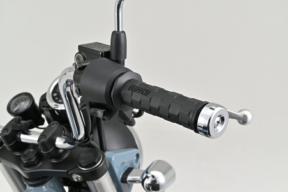 GRIPPY GRIPのコンセプトを継承しながらリーズナブルな価格を実現したGRIPPY GRIP Liteシリーズ。 八角形デザインです。 エンドキャップ付属。・カラー：ブラック ・全長：120mm ・Φ22.2ハンドル用 ・エンド貫通