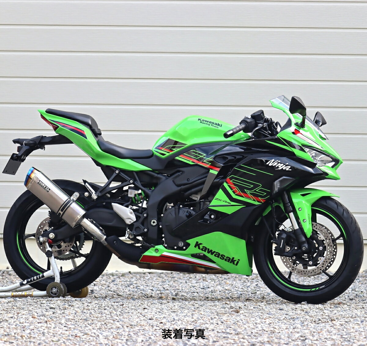 WR'S Kawasaki ZX-4R SE/ZX-4RR SS-OVAL ソリッドチタンスリップオンマフラー SK4440JM
