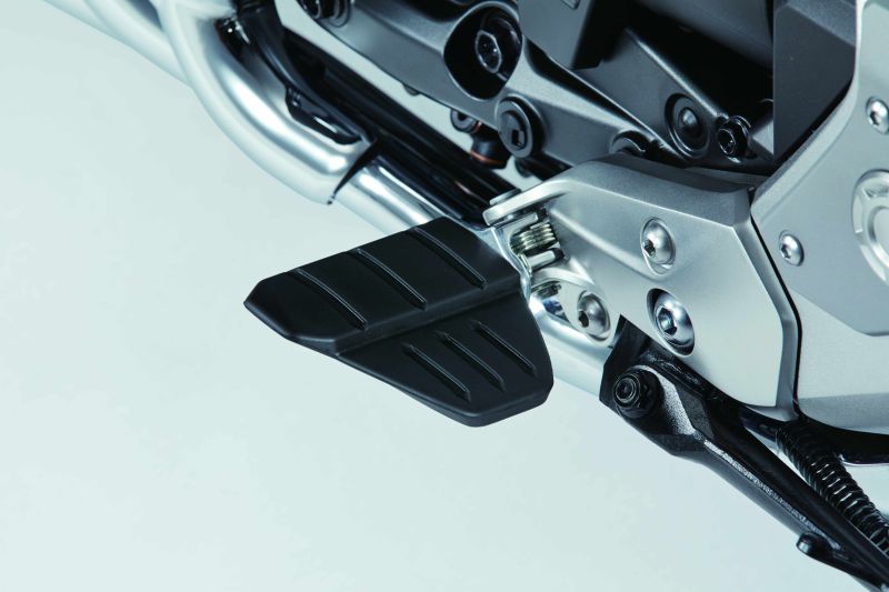 HONDA Gold Wing メインステップボード 08R72-MKC-AE0