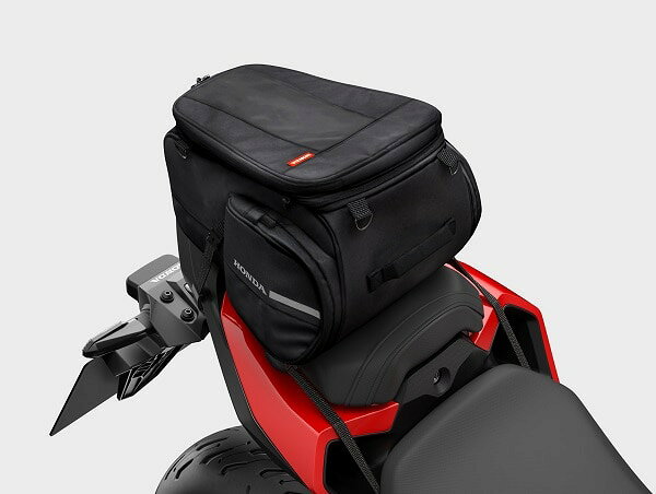 HONDA CBR400R純正シート 黒 エルゴノミックデザイン 新型】CBR400R展示車あります！ | Honda Dream 府中