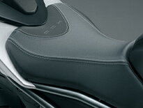 SUZUKI GSX-8R ツートーンシート 45100-25L10-CPF...