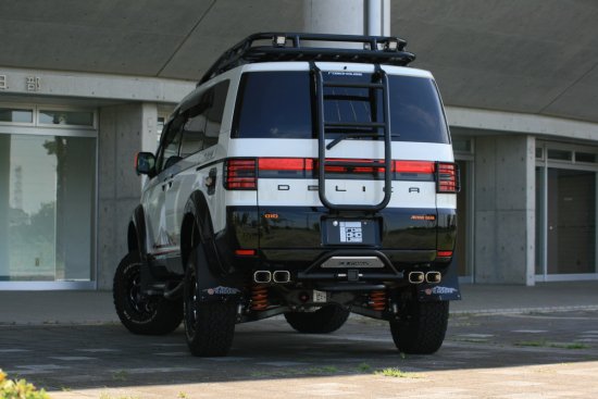 デリカ D:5 前期 KADDIS リアラダー PREMIUM KD-RO01003 DELICA