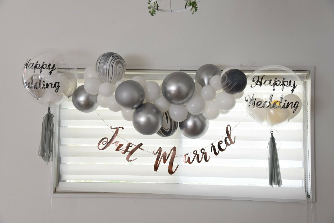 結婚式 バルーン 電報【★ガス入り】透明バルーンタッセル付！【400　黒文字　筆記体　ウエディング】tバルーン(バブルバルーン)　結婚式バルーン　※クリアバルーン　透明※