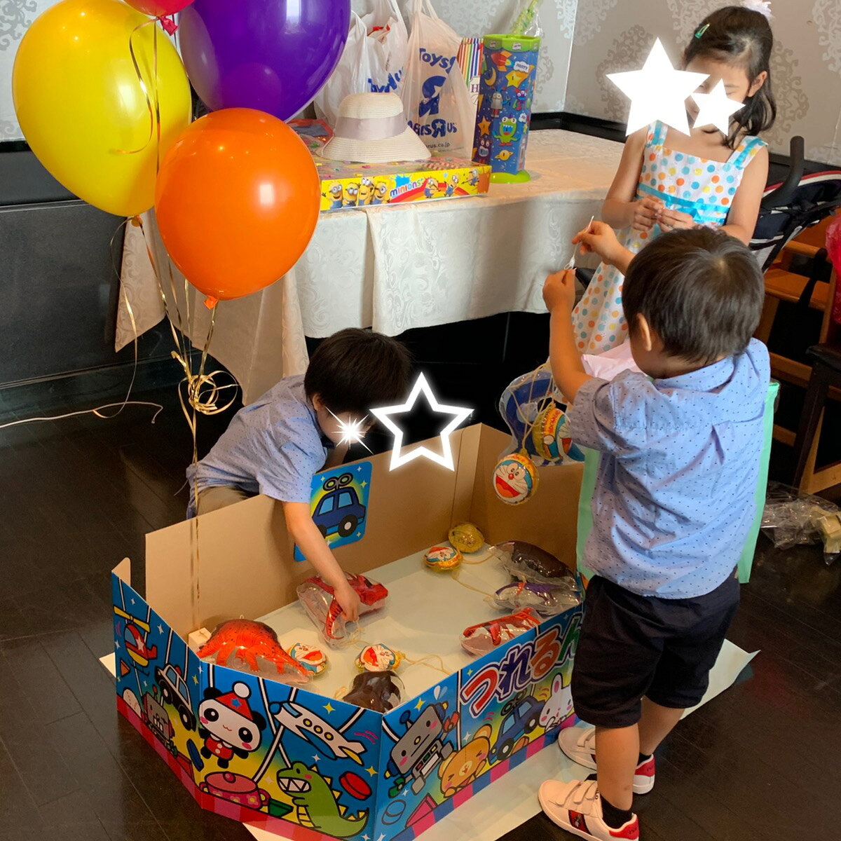 バルーンとPartyのイベントシティの子供会　景品　夏祭り ヨーヨープール風什器！イベント竿付き！水がいらない　つれるんです什器セット　LBREV02019｜アングル2