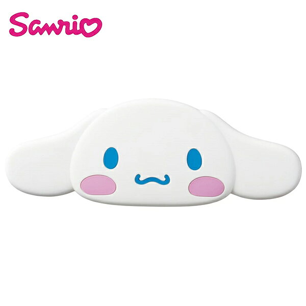 ◆商品説明 サンリオキャラクターのコンパクトミラー！ やわらかいシリコーン樹脂でカバーされ、手のひらサイズ バッグの中でも割れにくく、毎日の持ち歩きやメイク直しにぴったり◎ 中高生から大人女子まで、幅広く使える安心設計 ◆商品情報 ◇素材 ・本体：シリコーンゴム ・ミラー：ガラス ◇生産国：中国 ◇メーカー：スケーター ◇型番：MSR1、713903 ◆注意事項 商品写真はできる限り実物の色に近づけるよう作成しておりますが、実際の色味とは若干異なって見える場合がございます。 また、お客様が使用する機器の設定やお部屋の照明によっても同様に実際の色味とは異なって見える場合がございます。 ◆配送方法 3点までメール便でお送りできます!! 4点以上ご購入または、同時購入品がメール便規格外となった場合は宅配便へ変更させていただきます。 その際に追加でかかる送料を加算させていただきますのであらかじめご了承くださいませ。 お買い物金額3,980円以上（パーティハウス公式オンラインストアは3,000円以上）で送料無料!!(一部地域を除く) 他商品とも同梱可能です☆