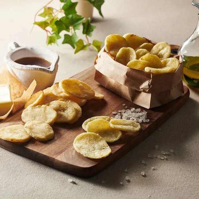 【直送品】カルビー くつろぎポテト10袋【割引不可品】 スイーツ お菓子 ポテトチップス