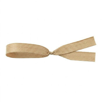 ※代引き不可 同梱不可※北海道、沖縄、離島送料は別途お見積り。※手配完了後は、ご注文キャンセルを承る事が出来ません。指定日可能の表示以外の商品はご指定日不可です。メーカーより取り寄せ商品のため、在庫状況によっては欠品・廃盤の可能性があります。あらかじめご了承ください。簡単・便利アイテムのワイヤー入りタイです。※強くこすると、色落ちする場合がございますので、ご注意ください。※製造上、ロットによって色が多少異なる場合があります。サイズ7mm×15cm個装サイズ：7×20×5cm重量個装重量：70g素材・材質パルプ・ワイヤーセット内容200本入り生産国日本・広告文責（有限会社パルス・048-551-7965）fk094igrjs