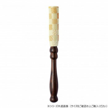 ※代引き不可 同梱不可※北海道、沖縄、離島送料は別途お見積り。※手配完了後は、ご注文キャンセルを承る事が出来ません。指定日可能の表示以外の商品はご指定日不可です。メーカーより取り寄せ商品のため、在庫状況によっては欠品・廃盤の可能性があります。あらかじめご了承ください。淡い色合いの市松柄のりん棒です。サイズ14×14×120mm個装サイズ：30.0×20.0×15.0cm重量10g個装重量：650g素材・材質本体:唐木生地:ポリエステル・レーヨン生産国日本・広告文責（有限会社パルス・048-551-7965）fk094igrjs