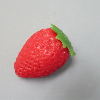 日本職人が作る 食品サンプル いちご(葉付き) IP-255【お寄せ品、返品キャンセル不可。欠品終売時連絡あり】