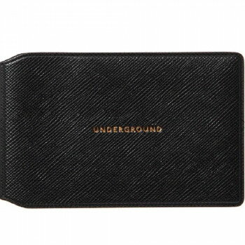 【メール便】 ADELE パスケース ブラック LBW01-60BK【お寄せ品、返品キャンセル不可。欠品終売時連絡あり】