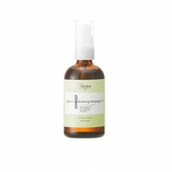 ※代引き不可 同梱不可※北海道、沖縄、離島送料は別途お見積り。※手配完了後は、ご注文キャンセルを承る事が出来ません。指定日可能の表示以外の商品はご指定日不可です。メーカーより取り寄せ商品のため、在庫状況によっては欠品・廃盤の可能性があります。あらかじめご了承ください。SimSimセサミオイルは、圧搾機を使い、ゴマを押しつぶして油を搾り出した後、和紙や布などでろ過を繰り返す圧搾法で抽出。専用の窯を使い、キュアリング(加熱処理)を行っています。ベタつかず、サラッとした使い心地なので、クレンジングオイル・美容液・保湿液・マッサージオイルなどとしてお使いいただけます♪◆リフレッシング◆グリーンな香りに包まれる清涼感スッキリとしたティートリーとユーカリの天然精油をブレンドしました。【成分】セサミオイル、天然精油(ユーカリ油・ティーツリー油0.2%含有)■使用上のご注意・ご使用の際はパッチテストを行ない、肌に合わない場合はご使用をお止め下さい。・開栓後は3ヶ月を目処にお早めにお使い下さい。■保管方法冷暗所に保管し、直射日光はお避け下さい。商品区分化粧品内容量110mlサイズΦ5cm×H11cm個装サイズ：5.0×14.0×5.0cm重量個装重量：240g仕様名称:化粧品製造販売者情報:株式会社しむら生産国日本・広告文責（有限会社パルス・048-551-7965）fk094igrjs