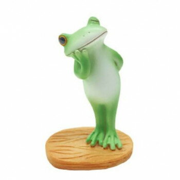 ※代引き不可 同梱不可※北海道、沖縄、離島送料は別途お見積り。※手配完了後は、ご注文キャンセルを承る事が出来ません。指定日可能の表示以外の商品はご指定日不可です。メーカーより取り寄せ商品のため、在庫状況によっては欠品・廃盤の可能性があります。あらかじめご了承ください。見た人を思わずクスリとさせる小さい世界で繰り広げられるカエルとクマの掛け合いにはまる人が続出。お部屋の片隅や、ガーデンマスコットとして多肉植物の寄せ植えなどにも置いたり、お気に入りスペースに飾ってみてください。見る度にきっと癒されます。※一つ一つ職人さんが手作業で作成しているため、多少の歪みやザラつき、塗装の色むらや剥げ等ある場合がございます。個体それぞれの表情としてご理解いただき、温かく迎え入れていただけると幸いです。※特にアンティークシリーズにおいては、風合いを出すためにわざと色むらや擦れ等の処理を施しておりますのでご了承ください。※撮影環境やお使いのモニター環境により色合いが異なって見える場合がございます。ご了承ください。サイズ3.5×2.5×5.3cm個装サイズ：6×5×5cm重量個装重量：200g素材・材質ポリレジン生産国中国・広告文責（有限会社パルス・048-551-7965）fk094igrjs