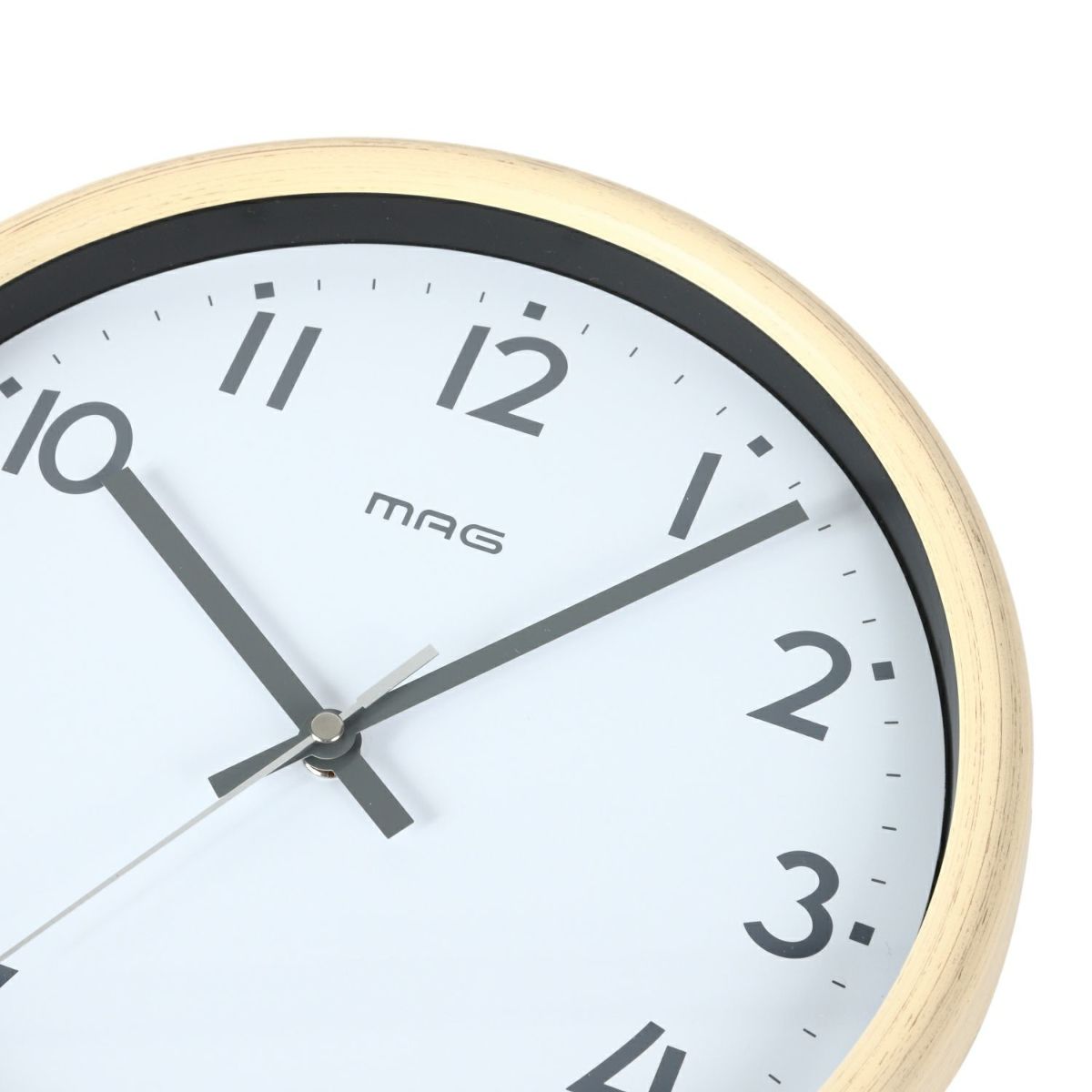 【直送品】MAG マグ 電波壁掛け時計 トルテ W-768 IV-Z F 高さ278x横幅278x奥行48mm 2024 MAG カタログ【ヘルシ価格】インテリア 時計 クロック 掛け時計 壁掛け時計