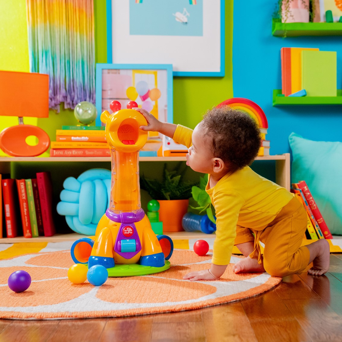 スピン&ギグル・ジラフ 10933 29×25×46.5cm 1650g 対象年齢12ヵ月〜【楽天倉庫直送】【ヘルシ価格】キッズ ベビー おもちゃ 玩具 ベビートイ 音が出るおもちゃ