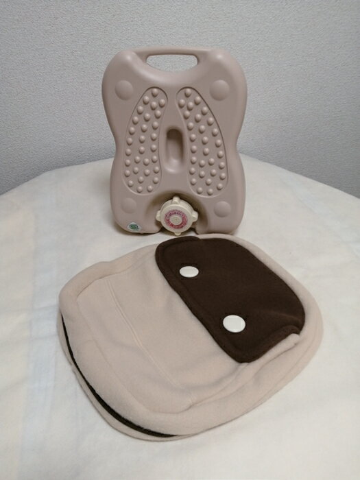 快適健康グッズ　リラックスビズ(カバー付)ベージュ-4975333401120広告文責 有限会社パルス 048-551-7965