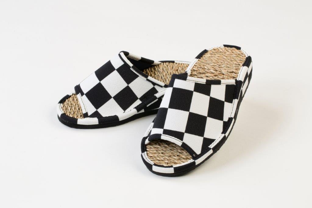 【2個セット】【ヘルシ価格 】足にフィット!土踏まずサポート健康室内草履 ホワイト×ブラック / グリーン×ブラック / ホワイト×レッド M / L