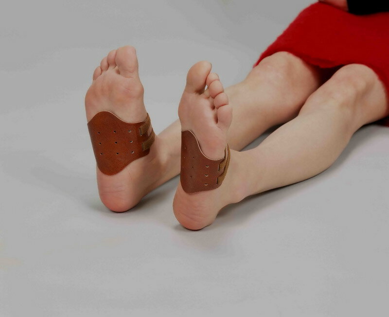 【大感謝価格 】【医療機器】磁気健康足心サポーター ピンピン K11423