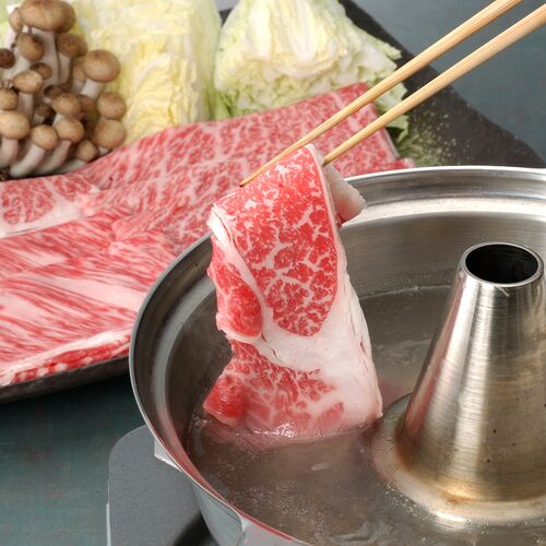 【直送】【北海道沖縄離島不可】長野 信州アルプス牛すきしゃぶ用 肩ロース 600g【割引不可品】食品 牛肉 肩ロース