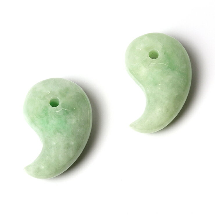 【1粒売り/ビーズ】勾玉 翡翠 ジェダイト 35mm 天然石 パワーストーン ブラック 仕事運 運気 グリーン 素材 パーツ 5月 14mm以上 願望成就 おうし座 星座石 誕生石 パワーストーン バラ売り ブレスレット 手作り 材料 ハンドメイドパーツ