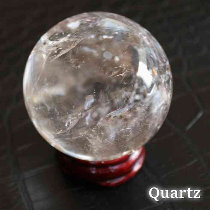 水晶 丸玉 スフィア 46mm 虹 水晶 贈り物 パワーストーン 浄化 プレゼント...