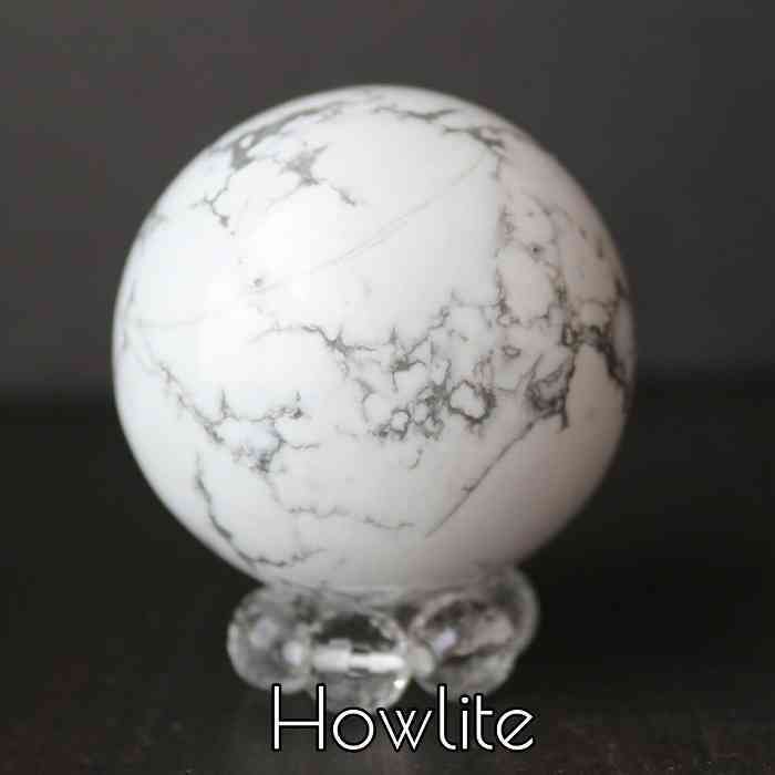 お任せ ハウライト マグネサイト スフィア 丸玉 40mm 1個 天然石 パワース...