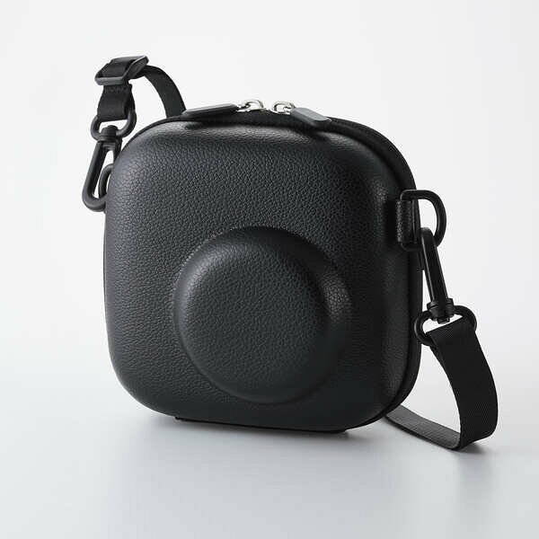 【即納】エレコム チェキケース instax miniシリーズ対応 エンボステクスチャー カメラケース 写真収納ポケット付き ストラップ付 ブラック