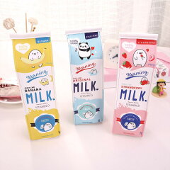 https://thumbnail.image.rakuten.co.jp/@0_mall/pasodentsushin/cabinet/main_item_1/lg_pencase_milk.jpg