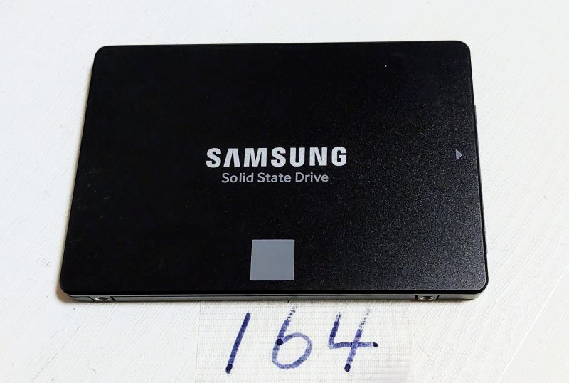 【中古動作品】SAMSUNG サムスン SSD SATA 128GB x 10個 楽天市場】【日時指定できず】中古SAMSUNG SSD 128GB SATA MZ-7TD1280