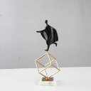 750円OFFクーポン アート彫刻 ホーム デコレーション スタチュー ゴルフ 飾り 置物 スポーツ クリエイティブ 抽象置物 デスクトップ 装飾スポーツ マン...