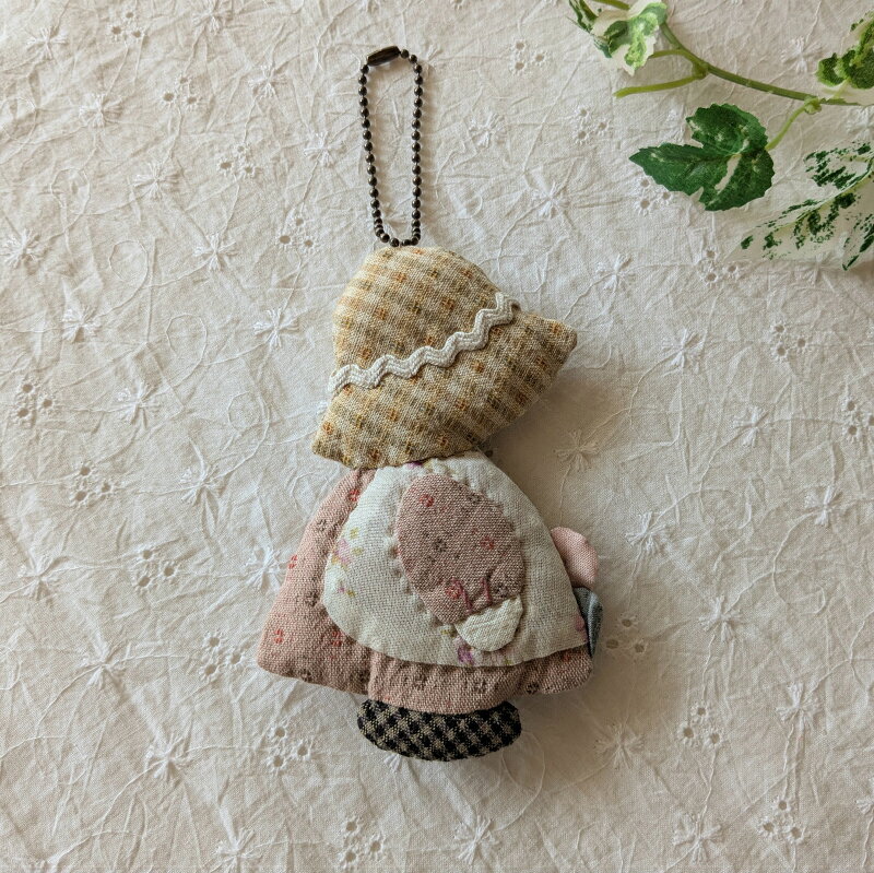 パッチワークキット スーちゃんのバッグチャーム 手作りキット スーちゃん バッグ...